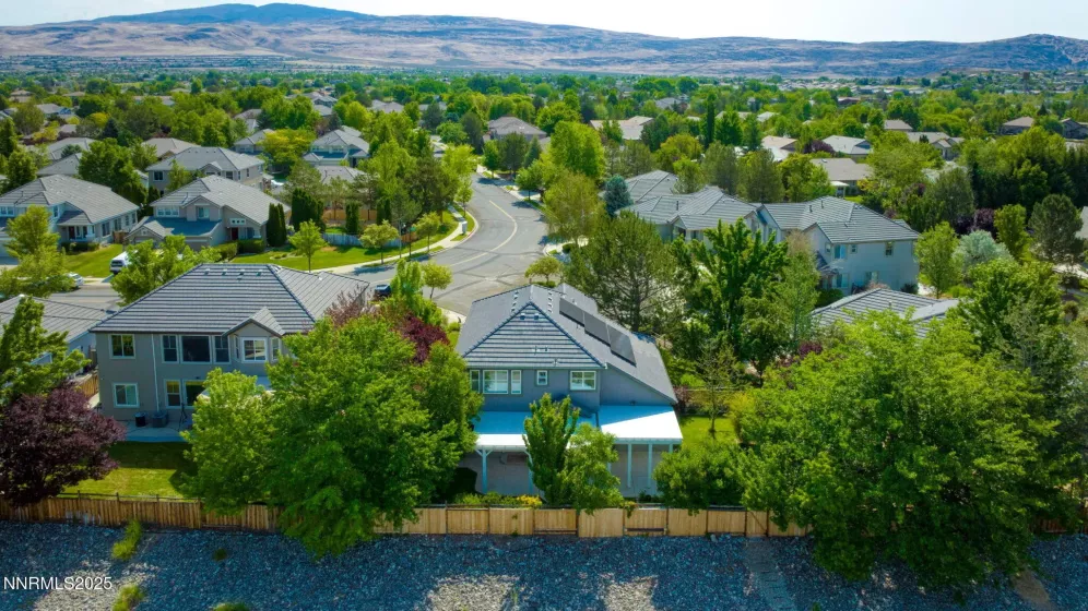6978 Poco Bueno, Sparks, Nevada 89436, 4 Bedrooms Bedrooms, ,3 BathroomsBathrooms,Residential,Residential,Poco Bueno,250051087
