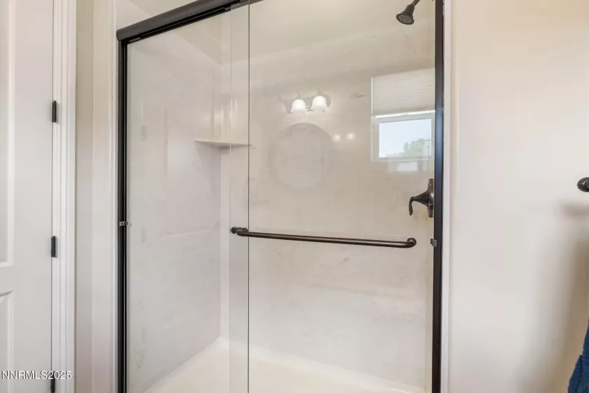 Ensuite Guest Bath
