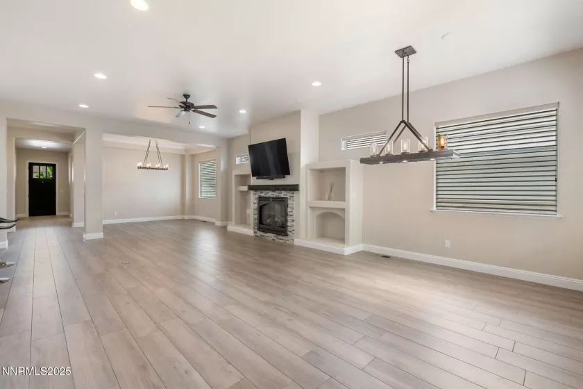 1591 Elk Run, Reno, Nevada 89523, 3 Bedrooms Bedrooms, ,3 BathroomsBathrooms,Residential,Residential,Elk Run,250051083
