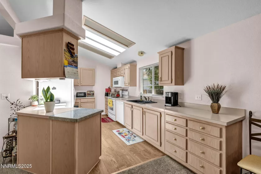 1225 Gambrel, Carson City, Nevada 89701, 3 Bedrooms Bedrooms, ,2 BathroomsBathrooms,Residential,Residential,Gambrel,250051092