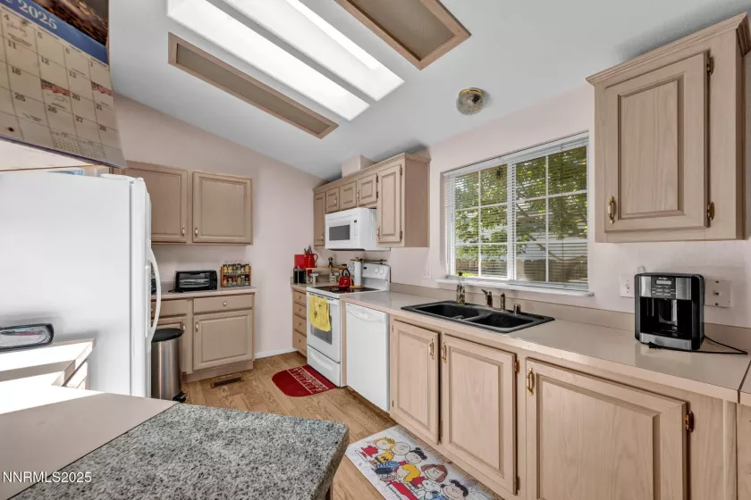 1225 Gambrel, Carson City, Nevada 89701, 3 Bedrooms Bedrooms, ,2 BathroomsBathrooms,Residential,Residential,Gambrel,250051092