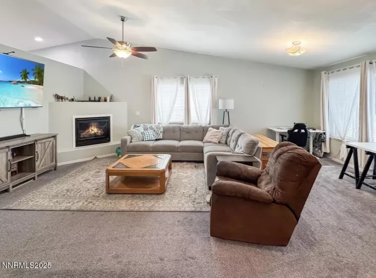 602 Tamsen, Fernley, Nevada 89408, 3 Bedrooms Bedrooms, ,2 BathroomsBathrooms,Residential,Residential,Tamsen,250051093