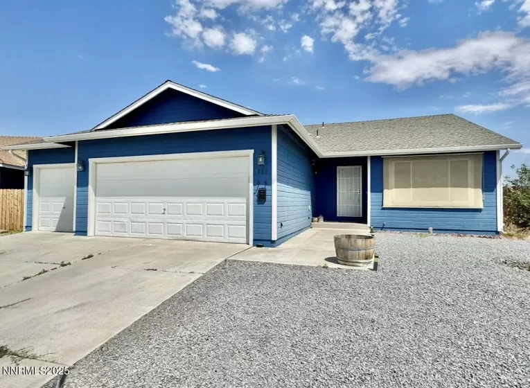 602 Tamsen, Fernley, Nevada 89408, 3 Bedrooms Bedrooms, ,2 BathroomsBathrooms,Residential,Residential,Tamsen,250051093