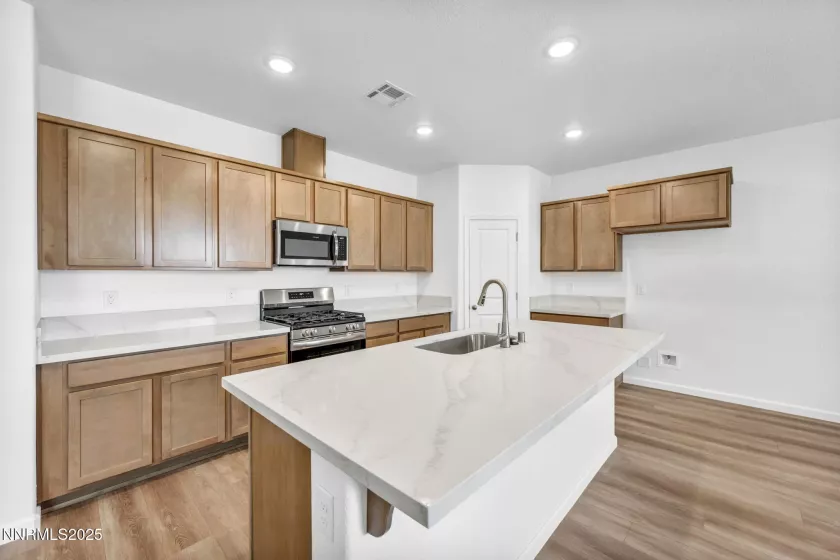 3297 Hadley, Fernley, Nevada 89408, 3 Bedrooms Bedrooms, ,2 BathroomsBathrooms,Residential,Residential,Hadley,250051098