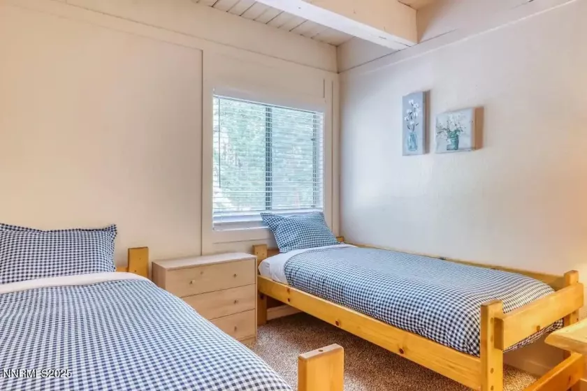 810 Alder, Incline Village, Nevada 89451, 3 Bedrooms Bedrooms, ,2 BathroomsBathrooms,Residential,Residential,Alder,250051096