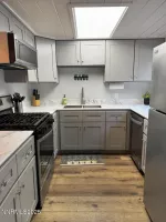 810 Alder, Incline Village, Nevada 89451, 3 Bedrooms Bedrooms, ,2 BathroomsBathrooms,Residential,Residential,Alder,250051096