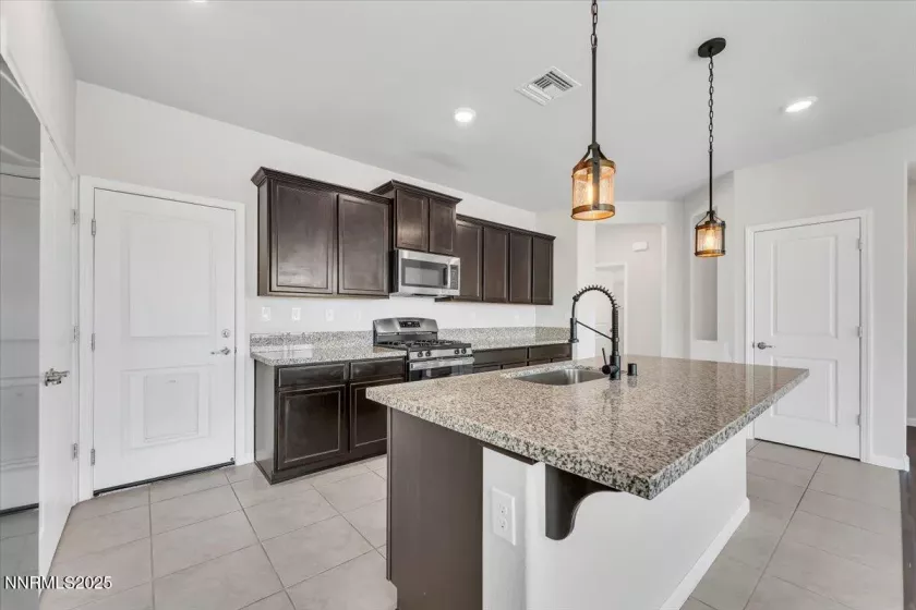 140 Cosser, Dayton, Nevada 89403, 3 Bedrooms Bedrooms, ,2 BathroomsBathrooms,Residential,Residential,Cosser,250051100