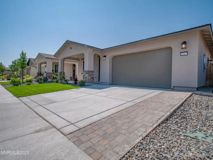 1117 Dapple, Minden, Nevada 89423, 3 Bedrooms Bedrooms, ,2 BathroomsBathrooms,Residential,Residential,Dapple,250051109
