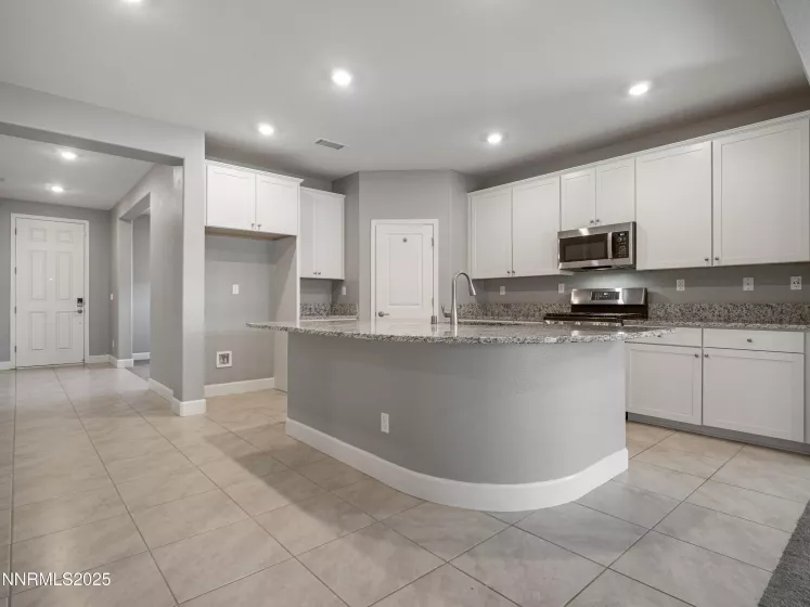 1117 Dapple, Minden, Nevada 89423, 3 Bedrooms Bedrooms, ,2 BathroomsBathrooms,Residential,Residential,Dapple,250051109