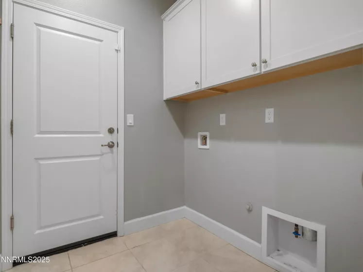 1117 Dapple, Minden, Nevada 89423, 3 Bedrooms Bedrooms, ,2 BathroomsBathrooms,Residential,Residential,Dapple,250051109
