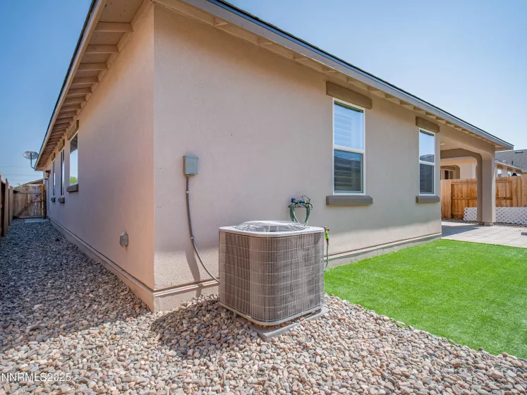 1117 Dapple, Minden, Nevada 89423, 3 Bedrooms Bedrooms, ,2 BathroomsBathrooms,Residential,Residential,Dapple,250051109