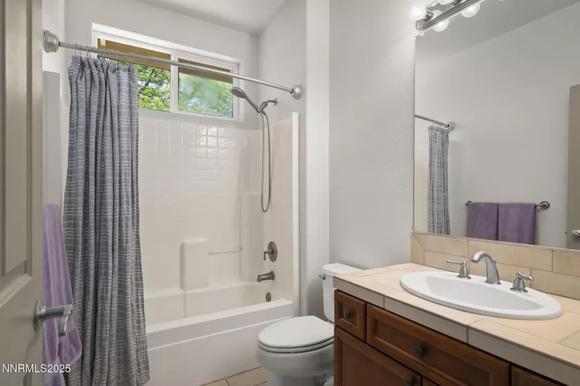 289 Saintsbury, Sparks, Nevada 89441, 4 Bedrooms Bedrooms, ,3 BathroomsBathrooms,Residential,Residential,Saintsbury,250051116