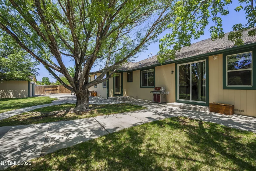 289 Saintsbury, Sparks, Nevada 89441, 4 Bedrooms Bedrooms, ,3 BathroomsBathrooms,Residential,Residential,Saintsbury,250051116