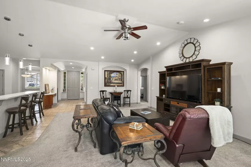 289 Saintsbury, Sparks, Nevada 89441, 4 Bedrooms Bedrooms, ,3 BathroomsBathrooms,Residential,Residential,Saintsbury,250051116