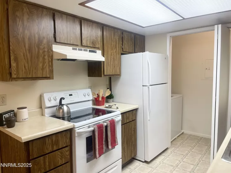 555 Patriot, Reno, Nevada 89511, 2 Bedrooms Bedrooms, ,1 BathroomBathrooms,Residential,Residential,Patriot,250051117
