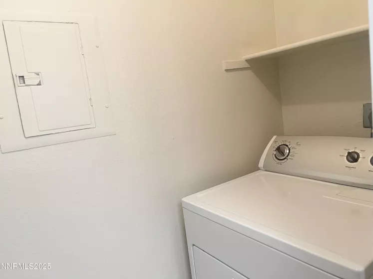 555 Patriot, Reno, Nevada 89511, 2 Bedrooms Bedrooms, ,1 BathroomBathrooms,Residential,Residential,Patriot,250051117