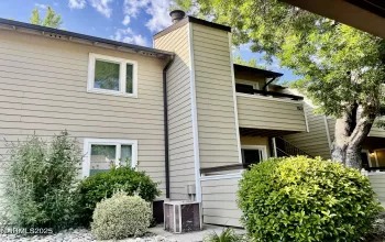 555 Patriot, Reno, Nevada 89511, 2 Bedrooms Bedrooms, ,1 BathroomBathrooms,Residential,Residential,Patriot,250051117