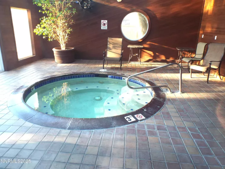 HOA-Spa