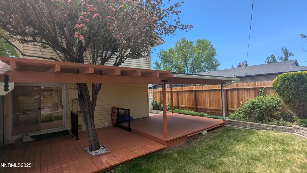 Reno, Nevada 89509, 4 Bedrooms Bedrooms, ,3 BathroomsBathrooms,Residential,Residential,250051120