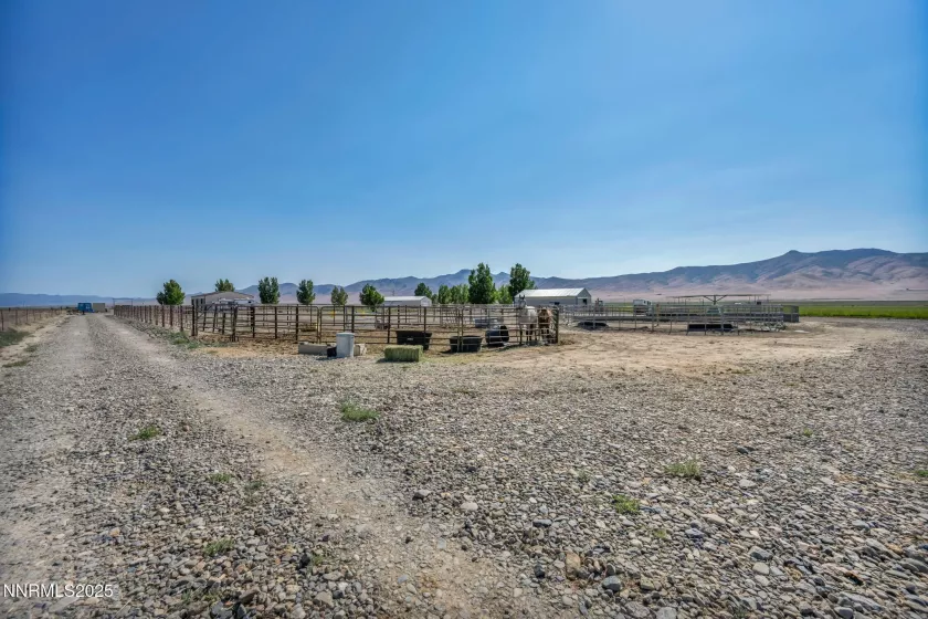 2505 Baines, Winnemucca, Nevada 89445, 5 Bedrooms Bedrooms, ,3 BathroomsBathrooms,Farm & Ranch,Residential,Baines,250051128