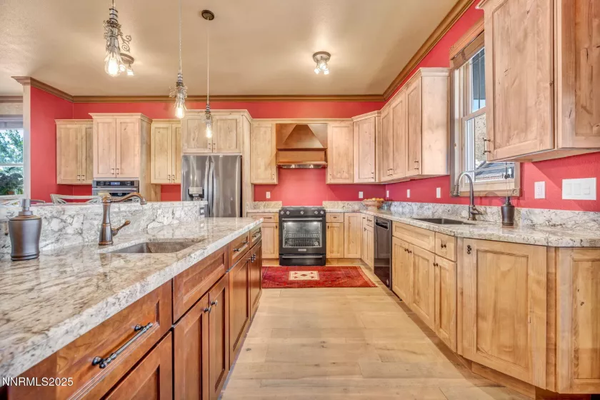 171 & 161 C, Virginia City, Nevada 89440, 3 Bedrooms Bedrooms, ,3 BathroomsBathrooms,Residential,Residential,C,250051132