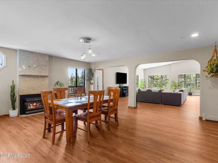 315 Paiute, Zephyr Cove, Nevada 89448, 6 Bedrooms Bedrooms, ,6 BathroomsBathrooms,Residential,Residential,Paiute,250051142