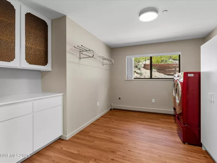315 Paiute, Zephyr Cove, Nevada 89448, 6 Bedrooms Bedrooms, ,6 BathroomsBathrooms,Residential,Residential,Paiute,250051142