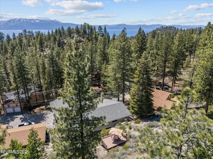 315 Paiute, Zephyr Cove, Nevada 89448, 6 Bedrooms Bedrooms, ,6 BathroomsBathrooms,Residential,Residential,Paiute,250051142