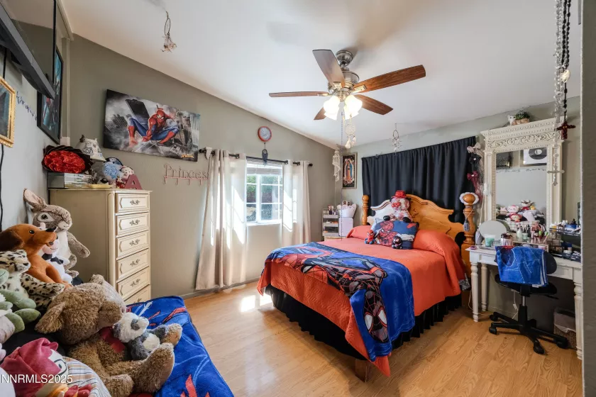 530 2nd, Sun Valley, Nevada 89433, 4 Bedrooms Bedrooms, ,2 BathroomsBathrooms,Residential,Residential,2nd,250051151
