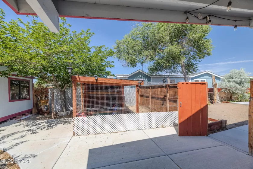 530 2nd, Sun Valley, Nevada 89433, 4 Bedrooms Bedrooms, ,2 BathroomsBathrooms,Residential,Residential,2nd,250051151
