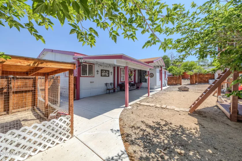 530 2nd, Sun Valley, Nevada 89433, 4 Bedrooms Bedrooms, ,2 BathroomsBathrooms,Residential,Residential,2nd,250051151