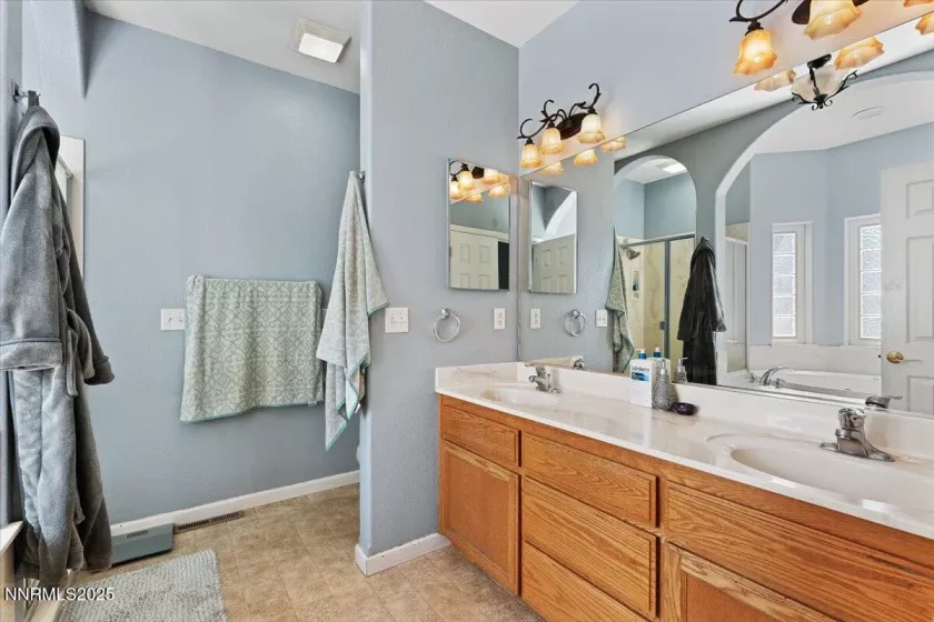 805 Samantha, Fallon, Nevada 89406, 4 Bedrooms Bedrooms, ,3 BathroomsBathrooms,Residential,Residential,Samantha,250051152
