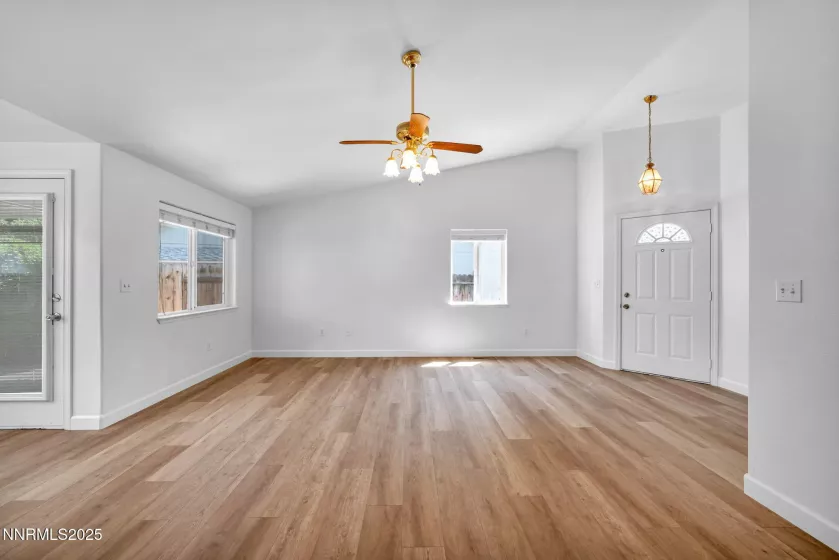 1409 Aldersgate, Gardnerville, Nevada 89410, 2 Bedrooms Bedrooms, ,2 BathroomsBathrooms,Residential,Residential,Aldersgate,250051154
