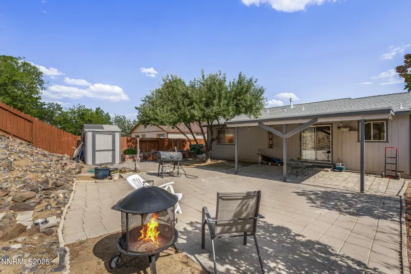 6375 Mohegan, Sun Valley, Nevada 89433, 3 Bedrooms Bedrooms, ,2 BathroomsBathrooms,Residential,Residential,Mohegan,250051160