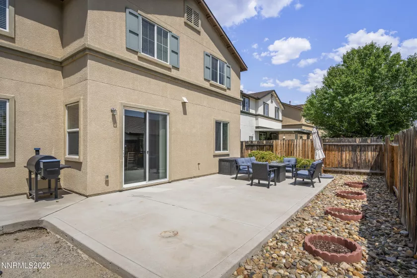 2000 Long Hollow, Reno, Nevada 89521, 5 Bedrooms Bedrooms, ,3 BathroomsBathrooms,Residential,Residential,Long Hollow,250051161