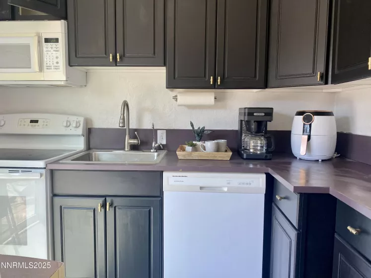 2 Bedroom Kitchen
