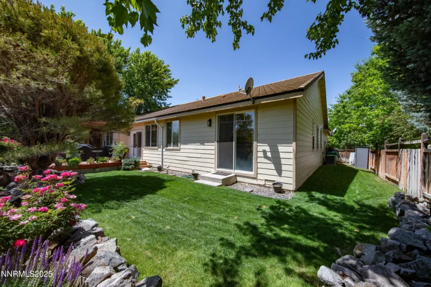 6972 Cinnamon, Sparks, Nevada 89436, 4 Bedrooms Bedrooms, ,2 BathroomsBathrooms,Residential,Residential,Cinnamon,250051175