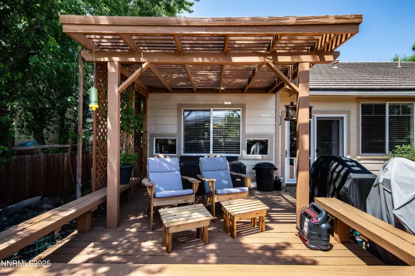 6972 Cinnamon, Sparks, Nevada 89436, 4 Bedrooms Bedrooms, ,2 BathroomsBathrooms,Residential,Residential,Cinnamon,250051175