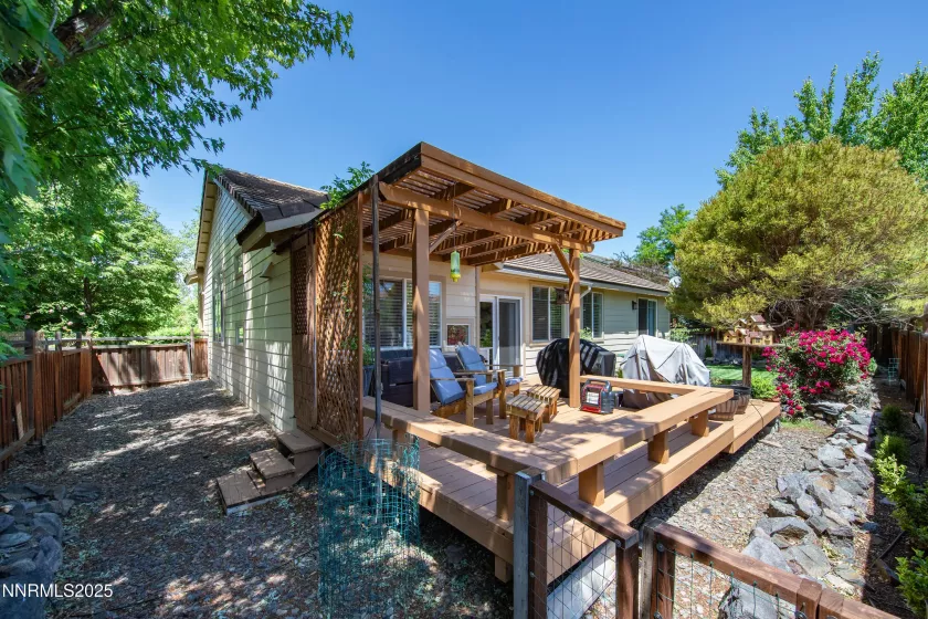 6972 Cinnamon, Sparks, Nevada 89436, 4 Bedrooms Bedrooms, ,2 BathroomsBathrooms,Residential,Residential,Cinnamon,250051175