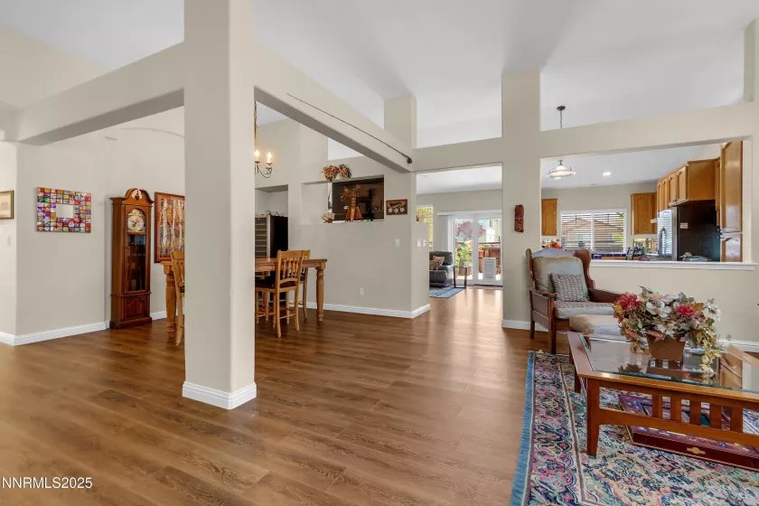 6972 Cinnamon, Sparks, Nevada 89436, 4 Bedrooms Bedrooms, ,2 BathroomsBathrooms,Residential,Residential,Cinnamon,250051175