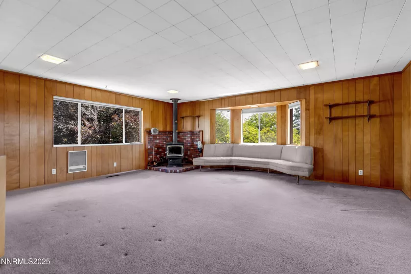 1480 Grandview, Reno, Nevada 89503, 4 Bedrooms Bedrooms, ,2 BathroomsBathrooms,Residential,Residential,Grandview,250051177