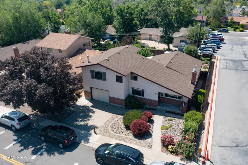 1480 Grandview, Reno, Nevada 89503, 4 Bedrooms Bedrooms, ,2 BathroomsBathrooms,Residential,Residential,Grandview,250051177