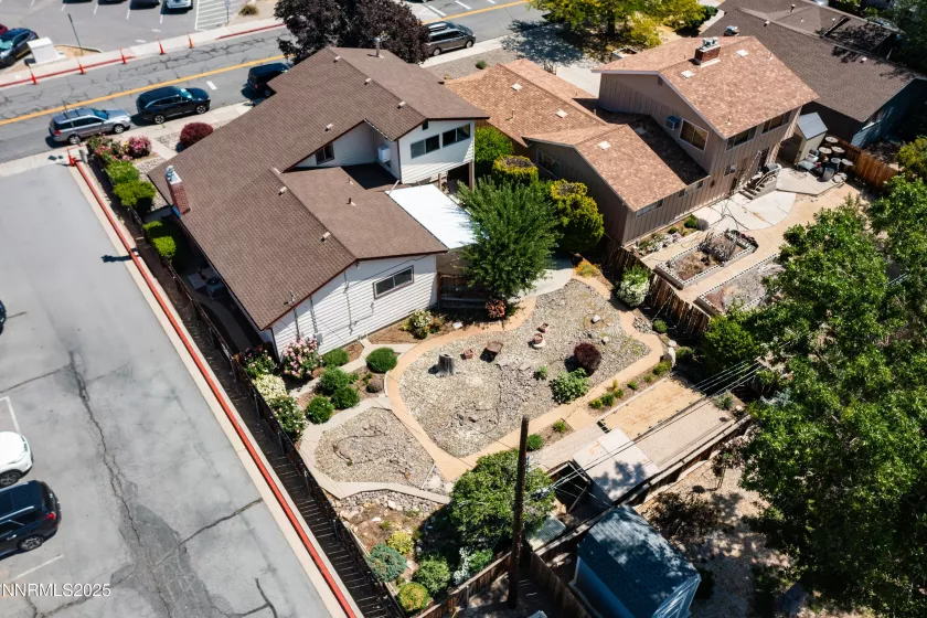 1480 Grandview, Reno, Nevada 89503, 4 Bedrooms Bedrooms, ,2 BathroomsBathrooms,Residential,Residential,Grandview,250051177