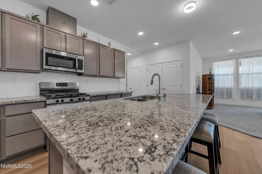 353 Radiant, Carson City, Nevada 89705, 3 Bedrooms Bedrooms, ,2 BathroomsBathrooms,Residential,Residential,Radiant,250051179