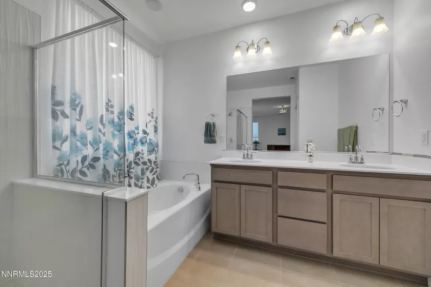 353 Radiant, Carson City, Nevada 89705, 3 Bedrooms Bedrooms, ,2 BathroomsBathrooms,Residential,Residential,Radiant,250051179