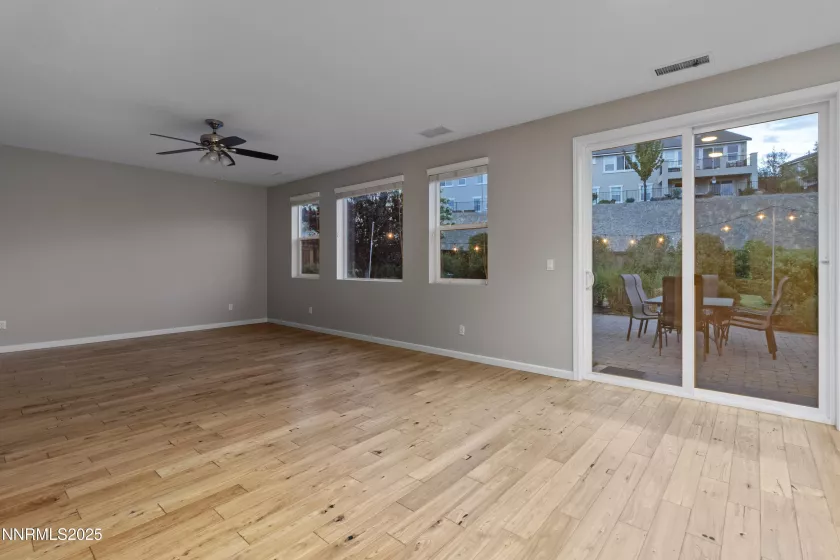 2386 Isabella, Sparks, Nevada 89434, 5 Bedrooms Bedrooms, ,3 BathroomsBathrooms,Residential,Residential,Isabella,250051181
