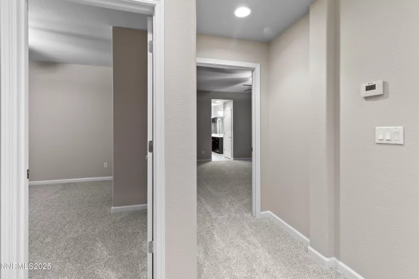 2386 Isabella, Sparks, Nevada 89434, 5 Bedrooms Bedrooms, ,3 BathroomsBathrooms,Residential,Residential,Isabella,250051181