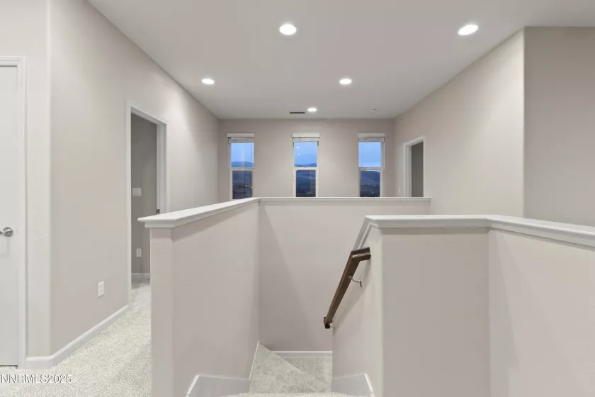 2386 Isabella, Sparks, Nevada 89434, 5 Bedrooms Bedrooms, ,3 BathroomsBathrooms,Residential,Residential,Isabella,250051181