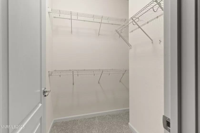 2386 Isabella, Sparks, Nevada 89434, 5 Bedrooms Bedrooms, ,3 BathroomsBathrooms,Residential,Residential,Isabella,250051181