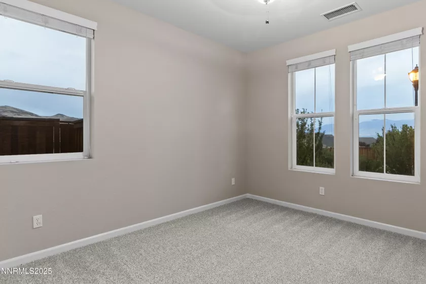 2386 Isabella, Sparks, Nevada 89434, 5 Bedrooms Bedrooms, ,3 BathroomsBathrooms,Residential,Residential,Isabella,250051181